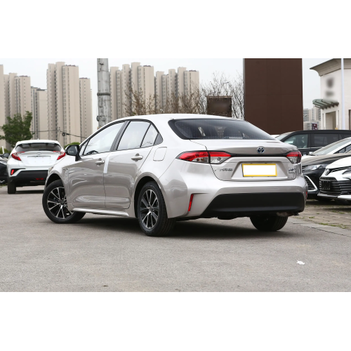Hybrid Automobile Car Toyota LEVIN Second Hand Car Silver 4 Doors 5 Seats